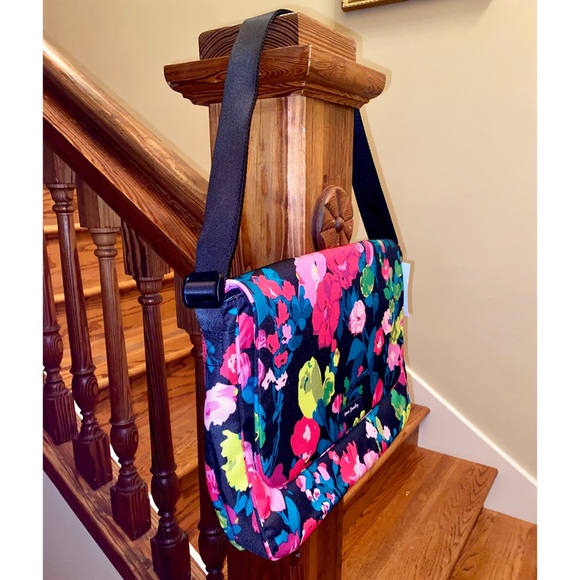 Vera Bradley Lighten Up Messenger Bag Hilo Meadow Bags